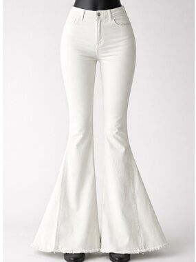 Juliana’s flare leg pull on elastic waist jeans size M